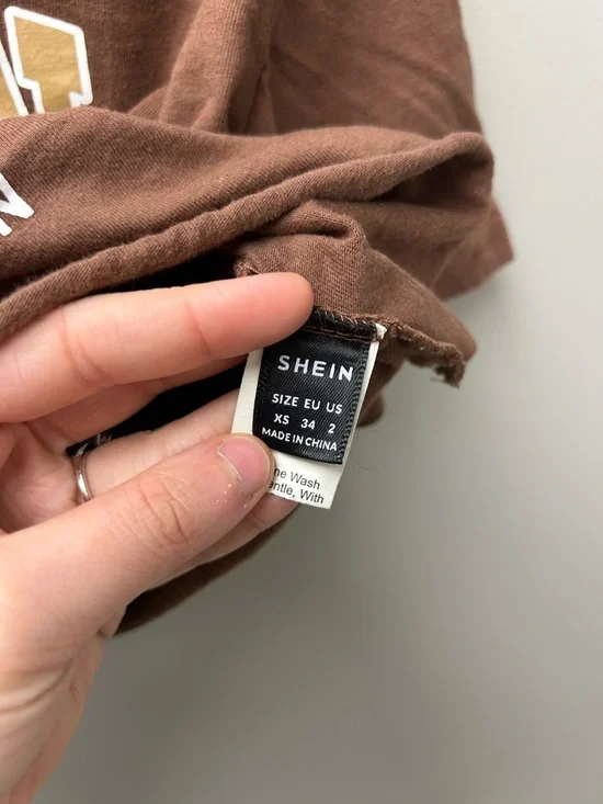 SHEIN Women’s Brown Cropped “Michigan” Tee - Picture 4 of 4